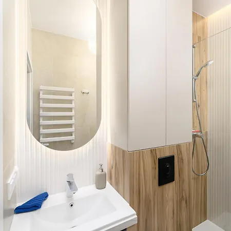 Διαμέρισμα Quiet On The Main Square, 2 Bathrooms Βρότσλαβ